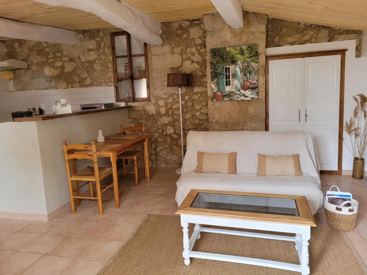 Baudinard Gite Les Fourches מראה חיצוני תמונה